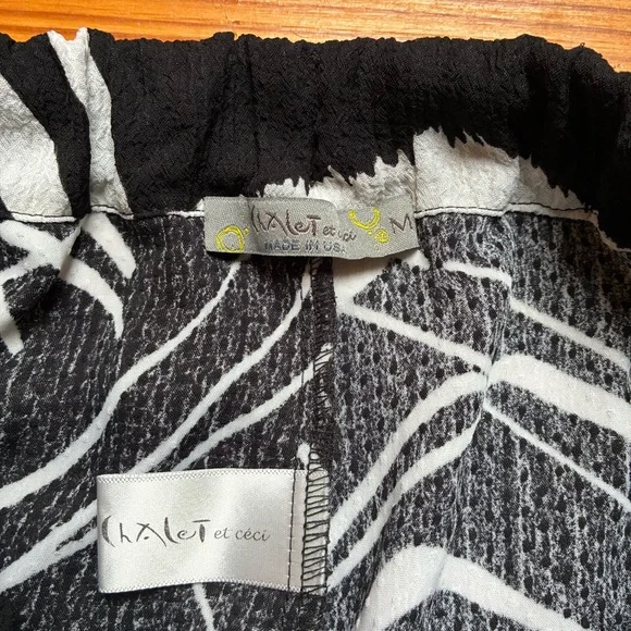 Chalet et Céci Stylish Black and White Wide Leg Pants, EUC, M - Picture 7 of 11